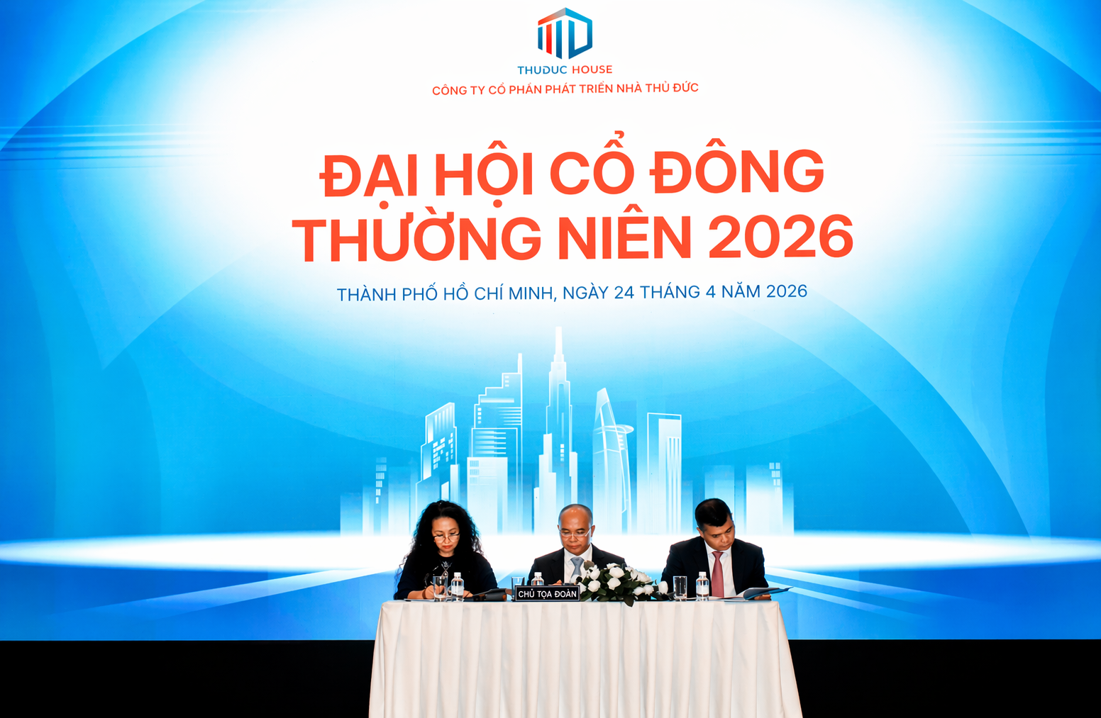 ĐẠI HỘI ĐỒNG CỔ ĐÔNG THƯỜNG NIÊN THUDUC HOUSE: TẦM NHÌN CHIẾN LƯỢC GIAI ĐOẠN 2026 - 2030 KIẾN TẠO HỆ SINH THÁI ĐA NGÀNH TOÀN DIỆN