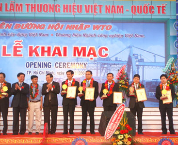 Thương hiệu THUDUC HOUSE & Cúp vàng ngành xây dựng hội nhập WTO